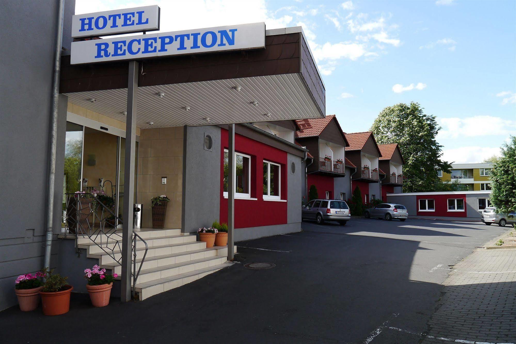 Adesso Hotel Goettingen - Pay At Property On Arrival-Ihr Automatenhotel In Goettingen Exterior photo